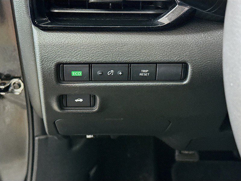 Used 2023 Nissan Sentra SV w/ All-Weather Package FWD image 10