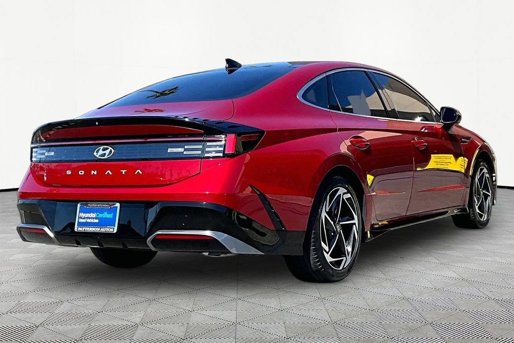 Certified 2024 Hyundai Sonata SEL w/ Convenience Package image 2