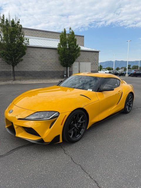 Used 2023 Toyota Supra RWD image 2