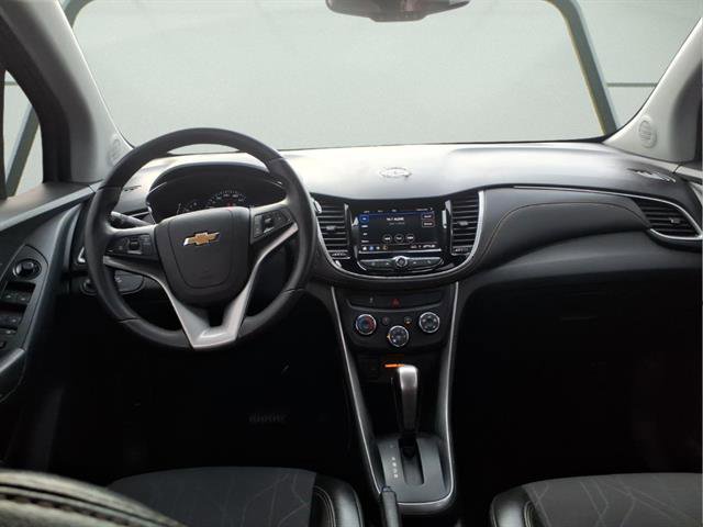 Certified 2021 Chevrolet Trax LT w/ LT Convenience Package image 11