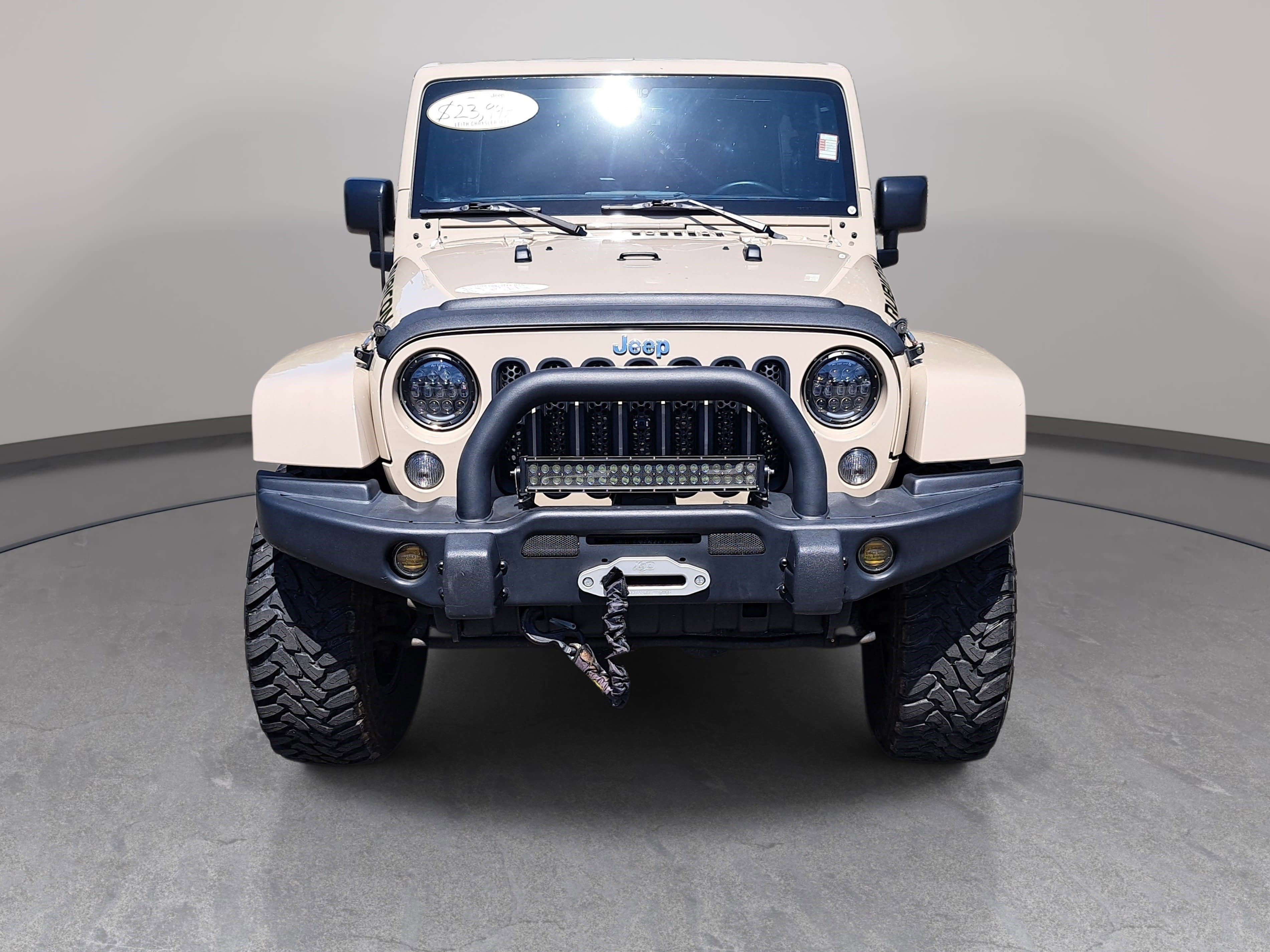 Used 2016 Jeep Wrangler Unlimited Rubicon w/ Connectivity Group image 2