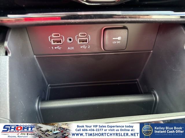 New 2026 Jeep Grand Cherokee Limited w/ Limited Altitude Package AWD/4WD image 44