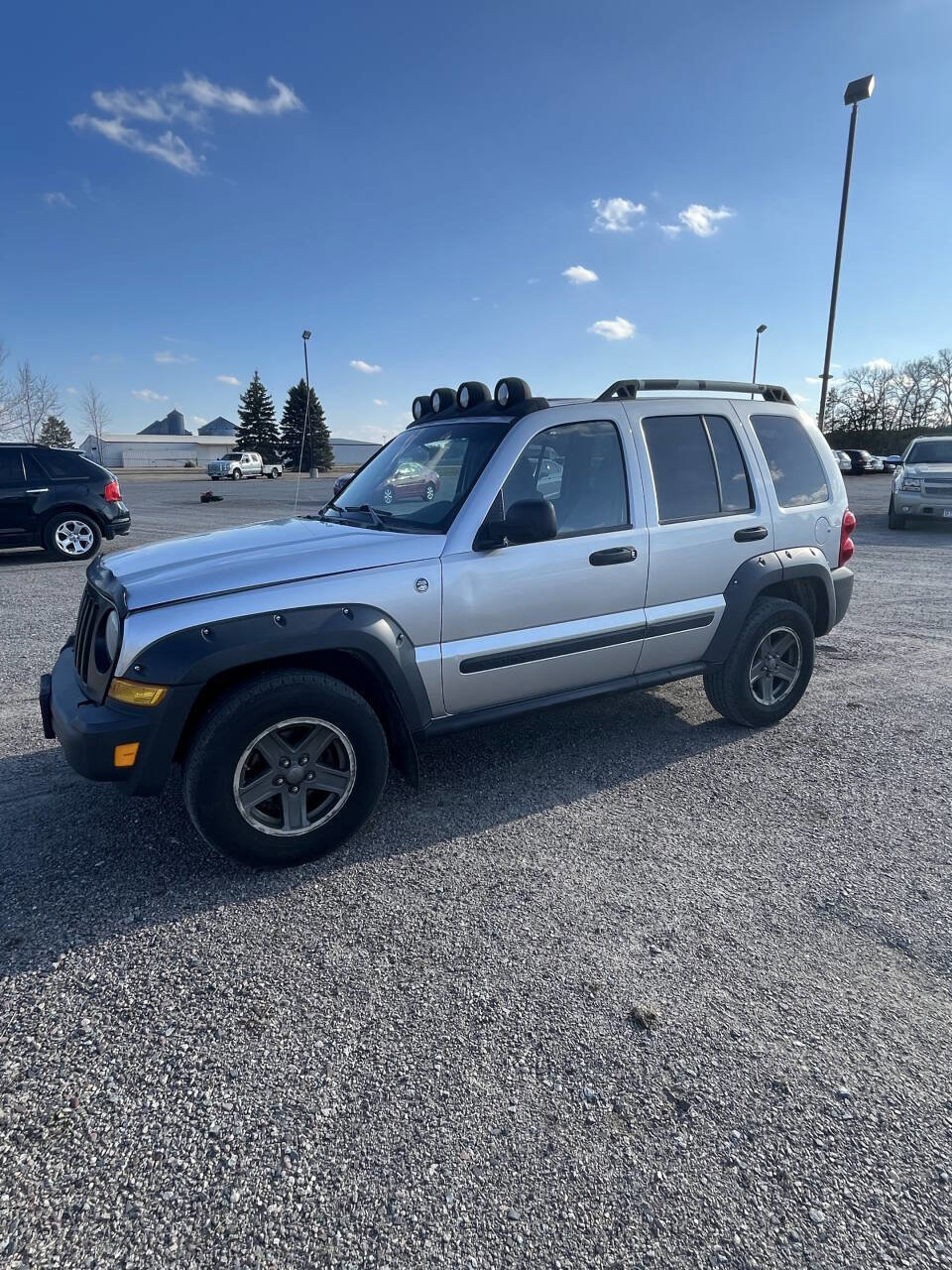 Used 2006 Jeep Liberty Renegade image 2