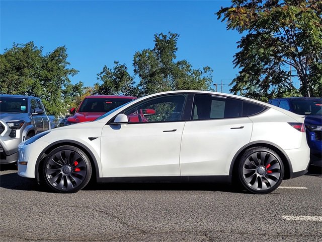Used 2020 Tesla Model Y Performance image 9
