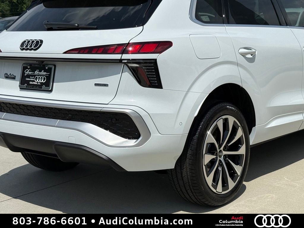 New 2026 Audi Q3 quattro 2.0T AWD/4WD image 16