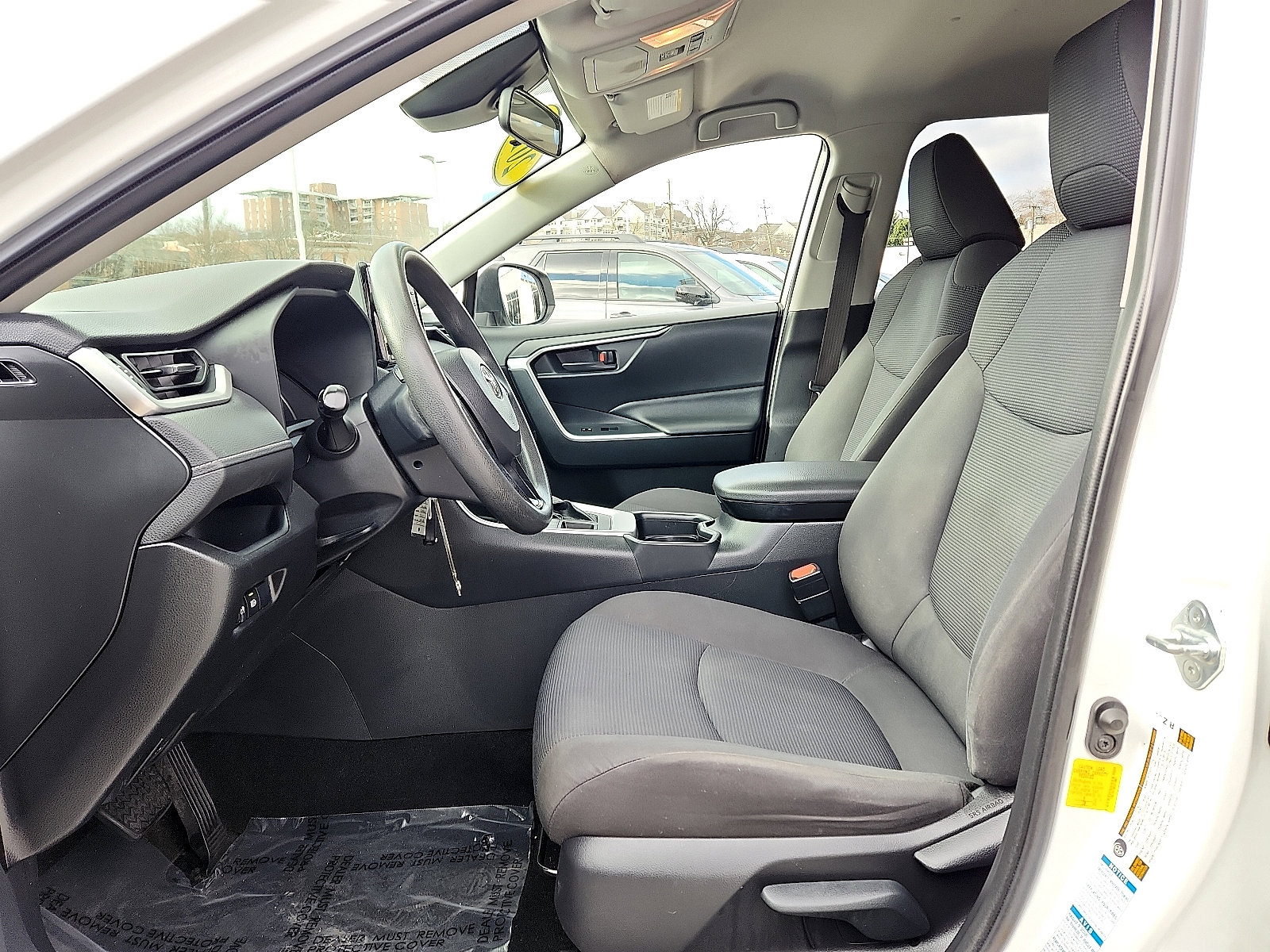 Used 2019 Toyota RAV4 LE image 13