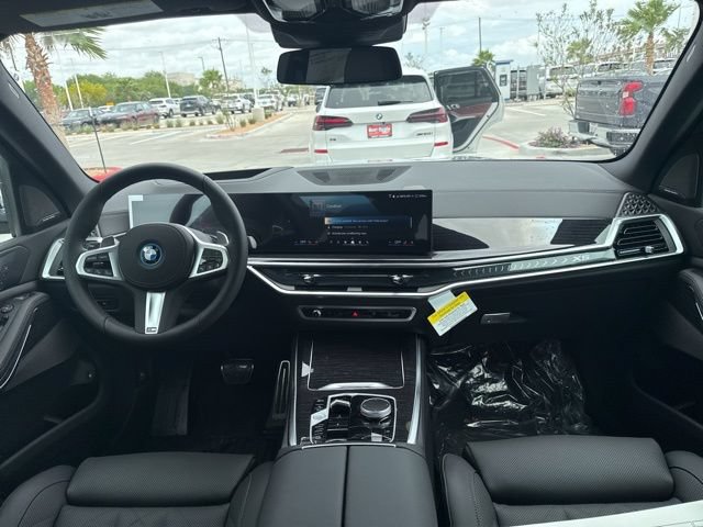 New 2026 BMW X5 xDrive50e w/ M Sport Package AWD/4WD image 9