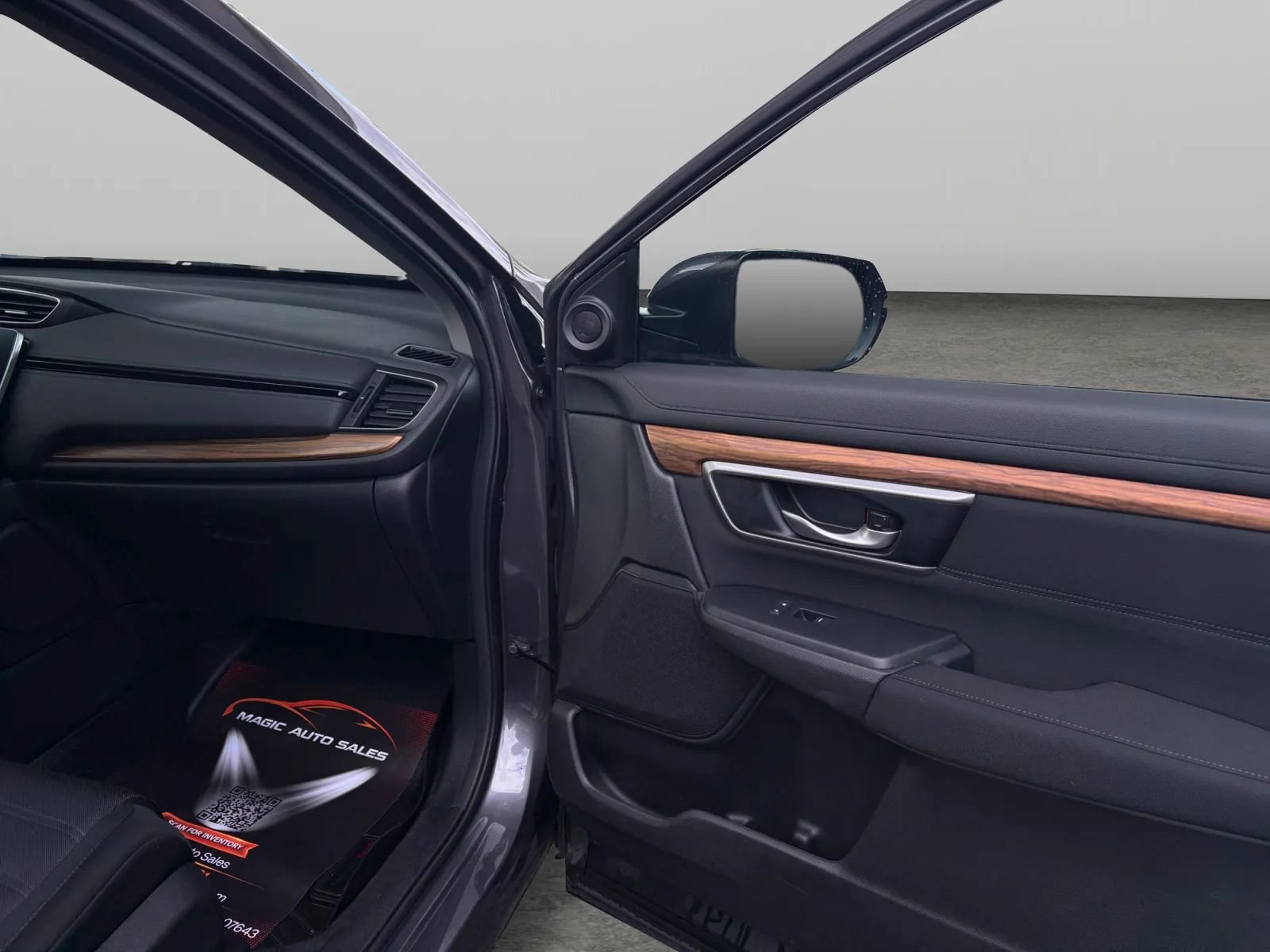 Used 2019 Honda CR-V EX image 19