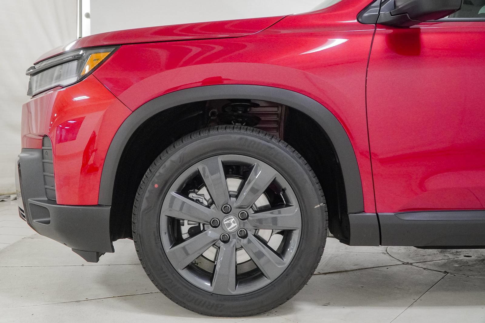 New 2026 Honda Pilot Sport image 14