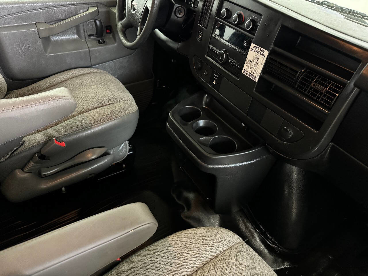 Used 2017 GMC Savana 2500 image 63