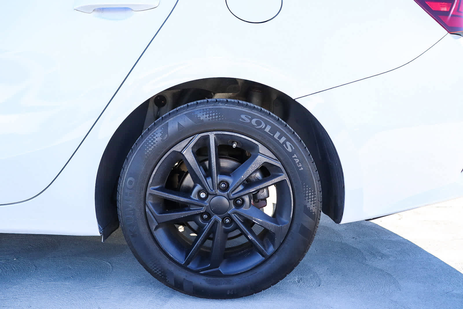 Used 2023 Kia Forte LXS w/ LXS Technology Package image 10