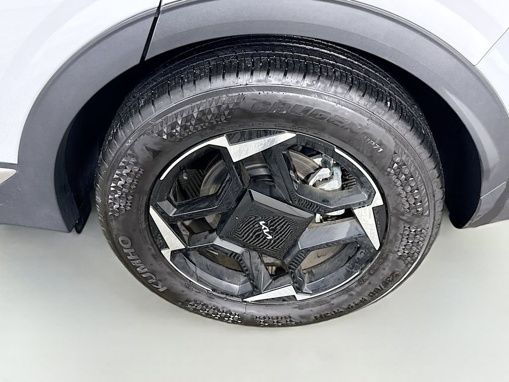 Used 2026 Kia Sportage EX image 33