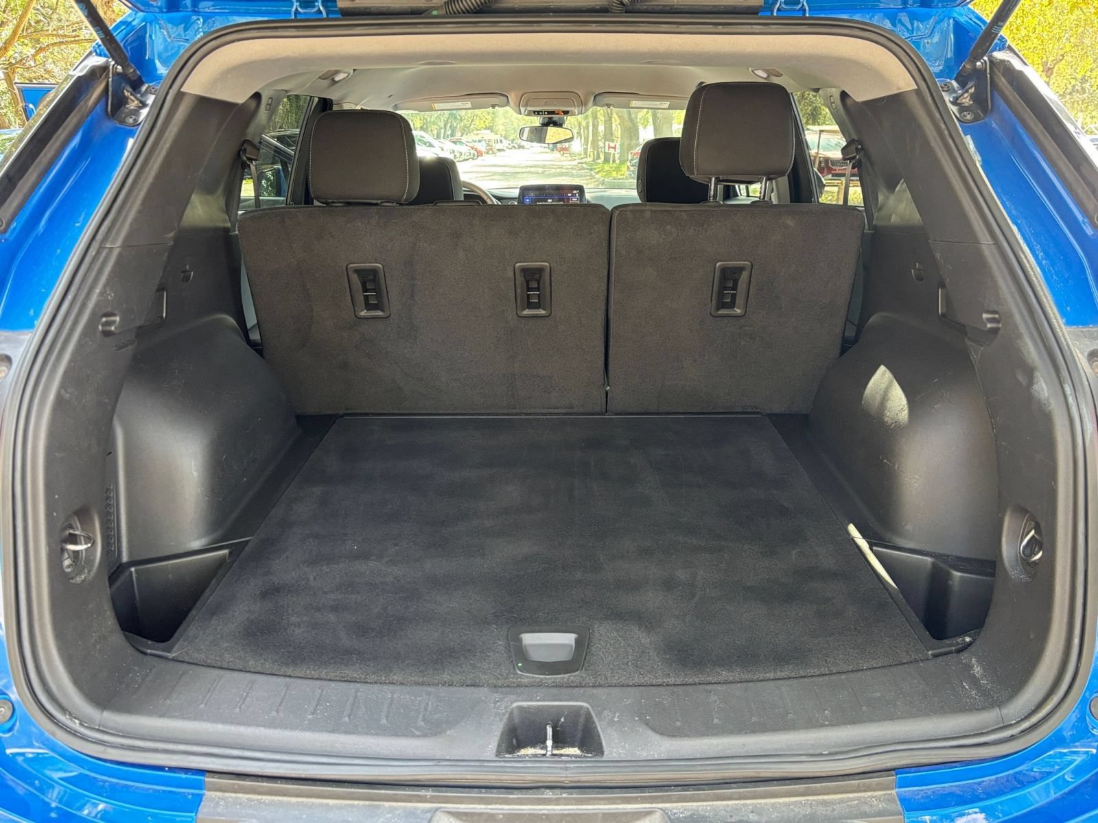 Used 2026 Chevrolet Blazer LT FWD image 30