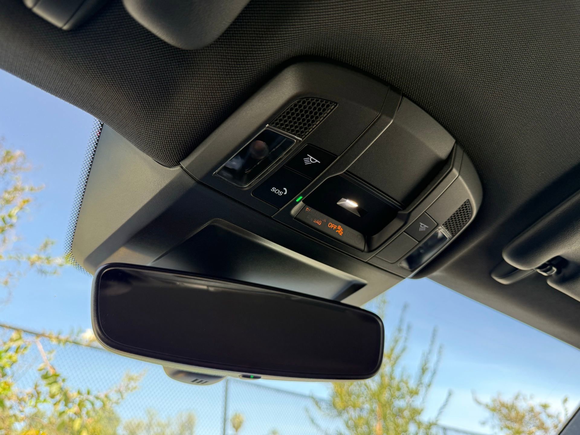 Certified 2024 Porsche 911 Carrera T image 17