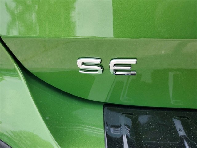 New 2025 Volkswagen Taos SE image 7