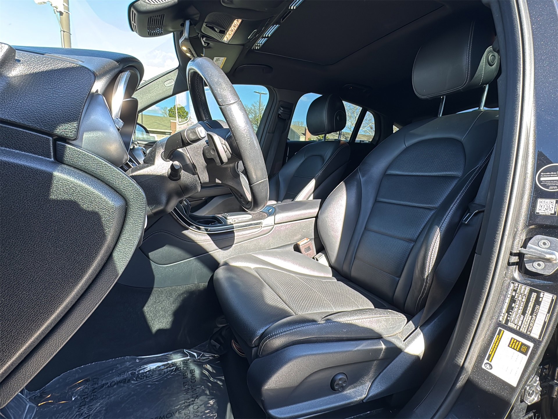 Used 2021 Mercedes-Benz GLC 300 4MATIC Coupe image 14