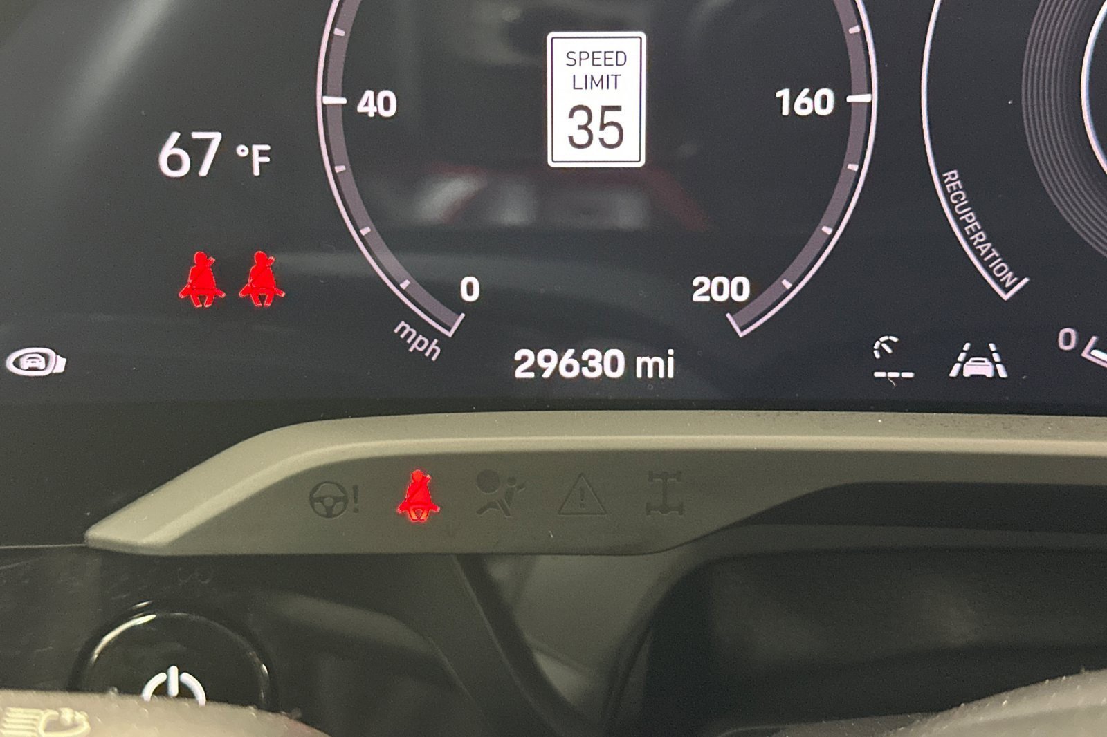 Used 2021 Porsche Taycan 4S image 22