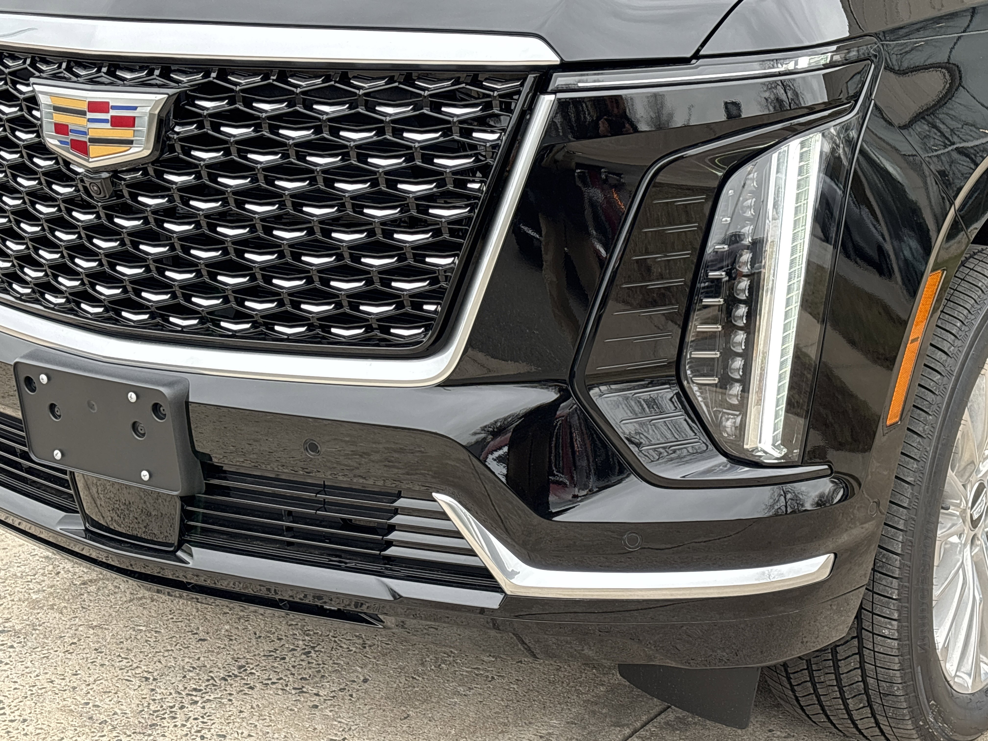 New 2026 Cadillac Escalade Luxury w/ Touring Package image 16