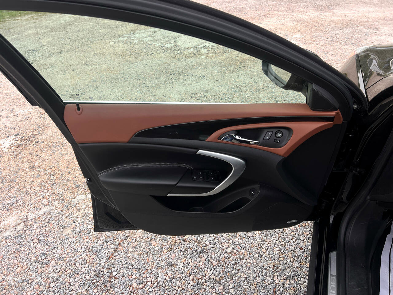 Used 2017 Buick Regal Premium w/ Driver Confidence Package #1 image 12