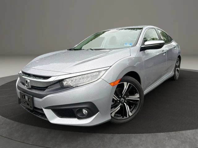 Used 2018 Honda Civic Touring image 1