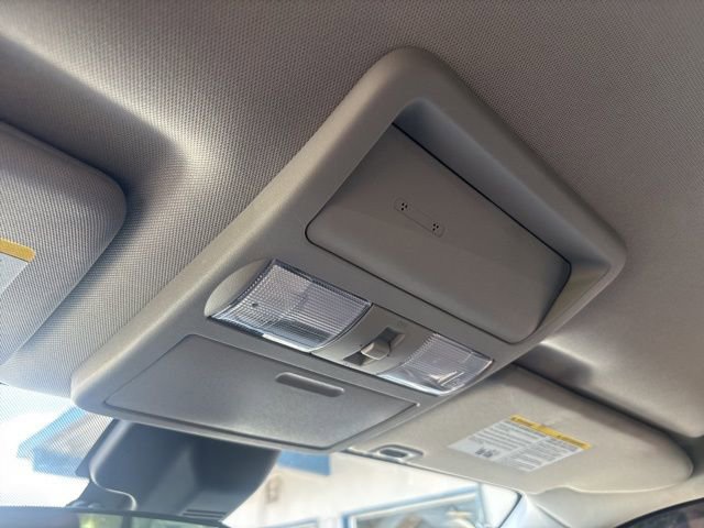 Used 2022 Nissan Frontier SV image 31