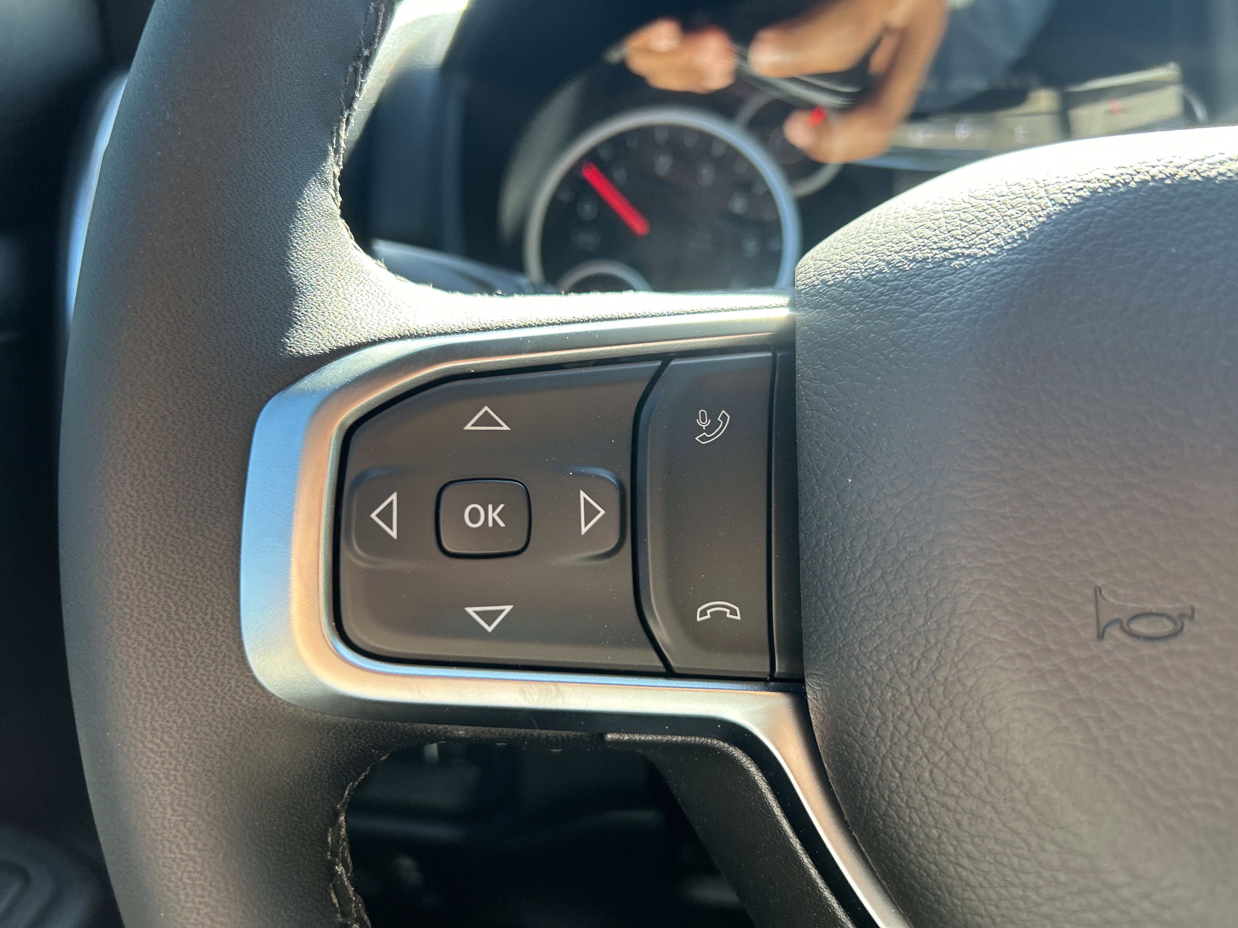 New 2026 RAM 1500 4x4 Crew Cab image 19