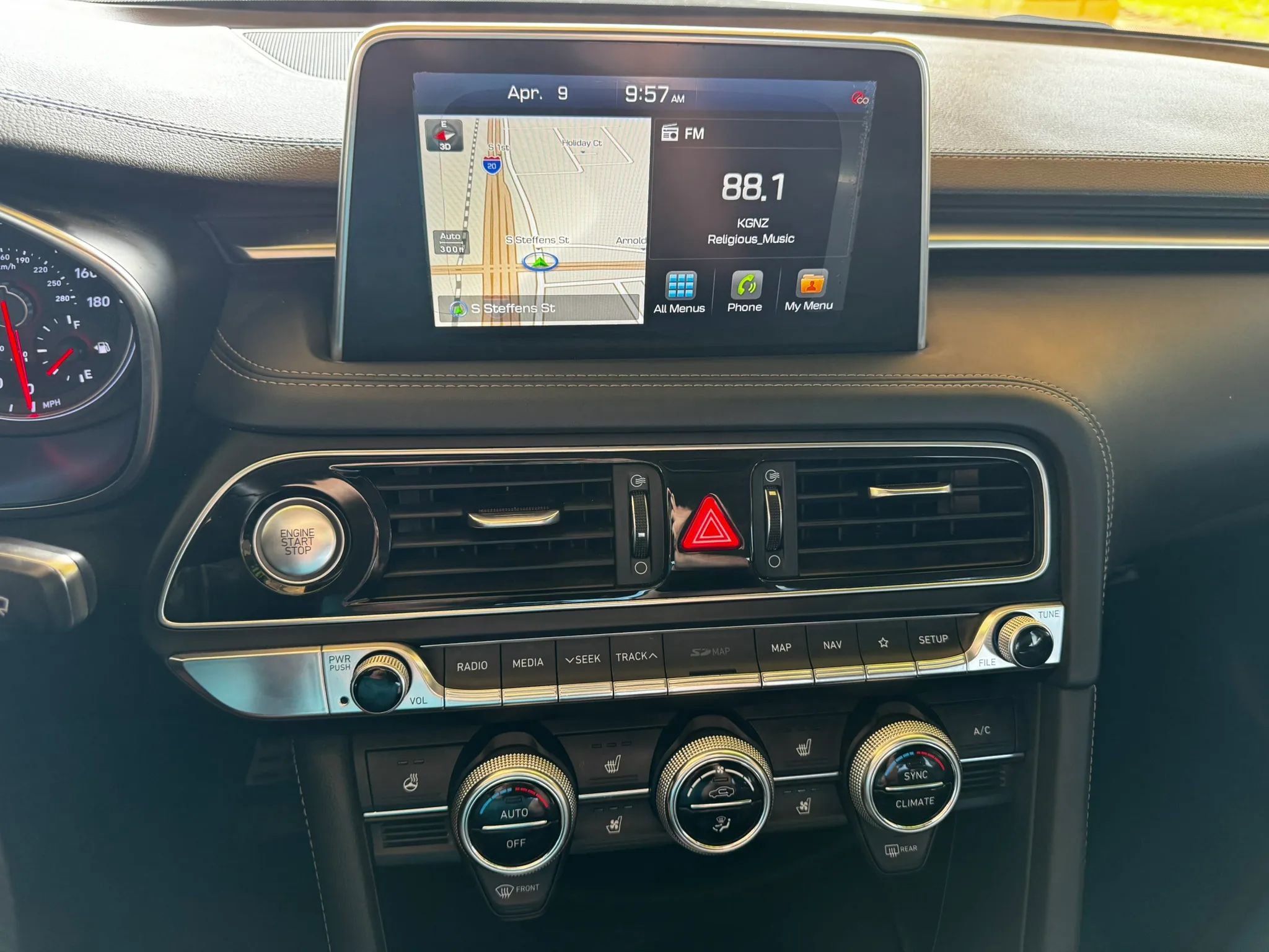 Used 2020 Genesis G70 3.3T w/ Elite Package image 13