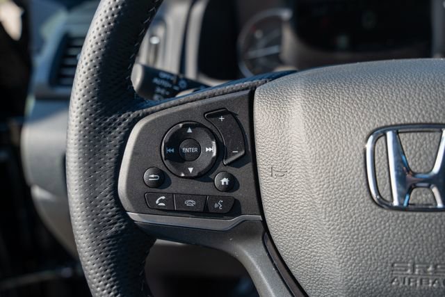 Used 2025 Honda Passport EX-L image 28
