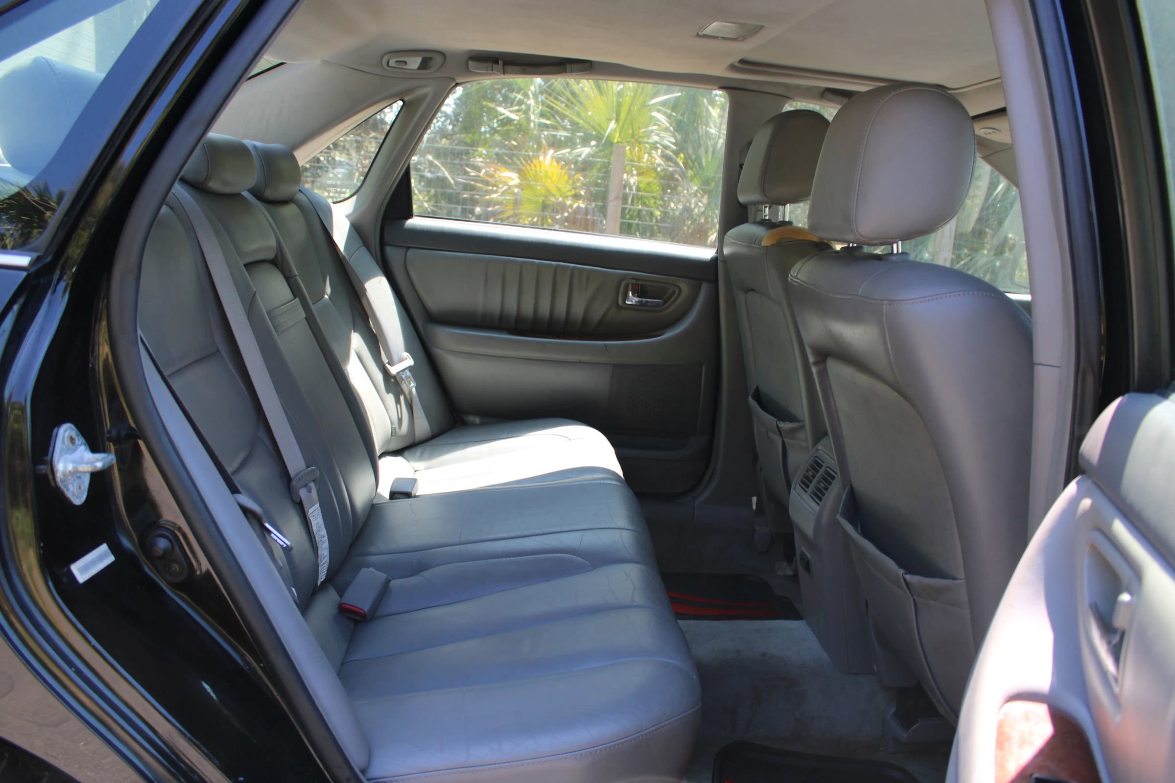 Used 2003 Toyota Avalon XLS image 8
