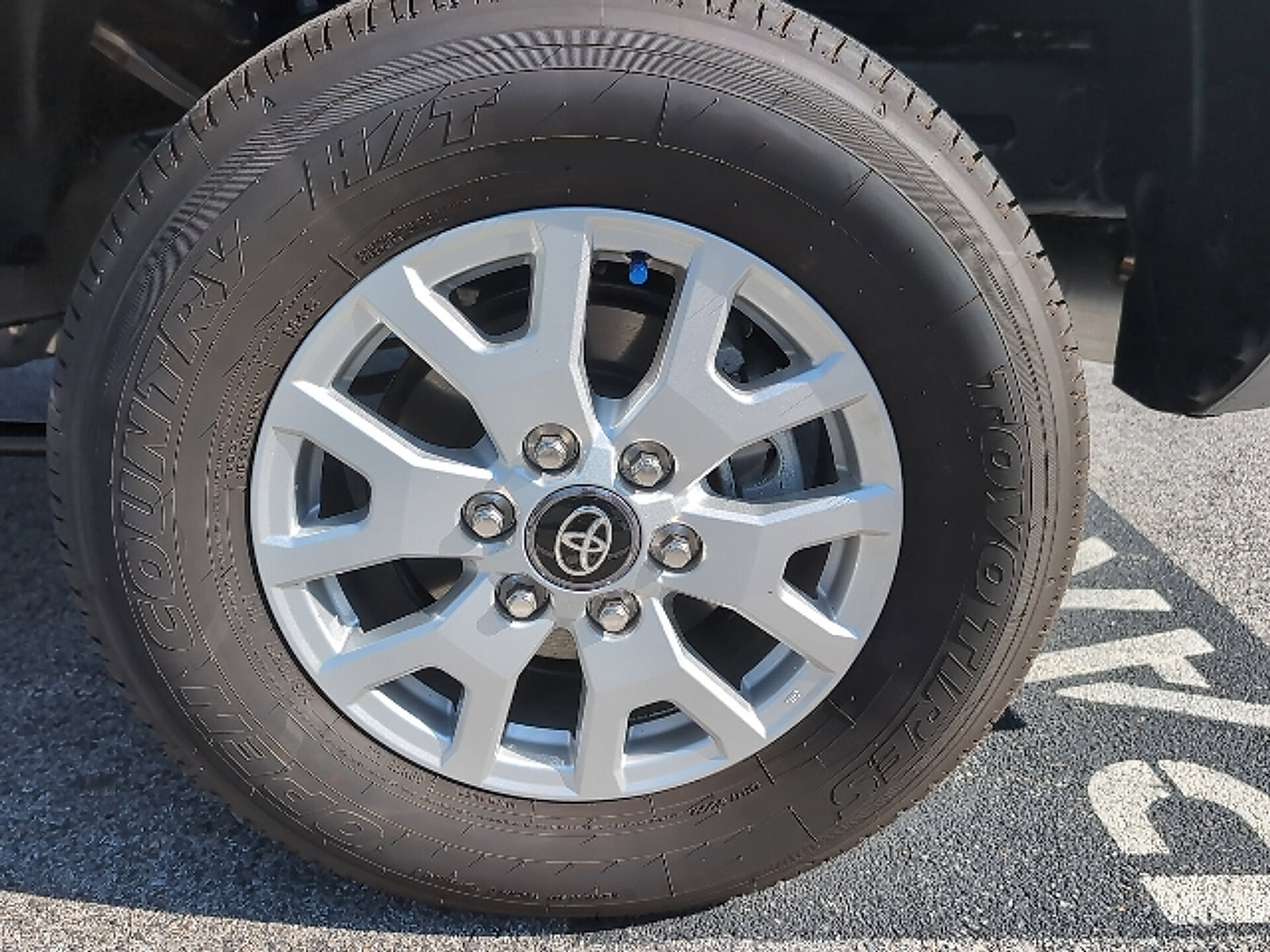 Used 2026 Toyota Tacoma SR5 image 9