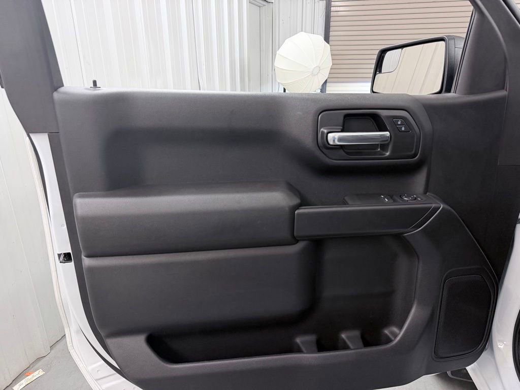 Used 2025 GMC Sierra 1500 Pro w/ Pro Value Package AWD/4WD image 11