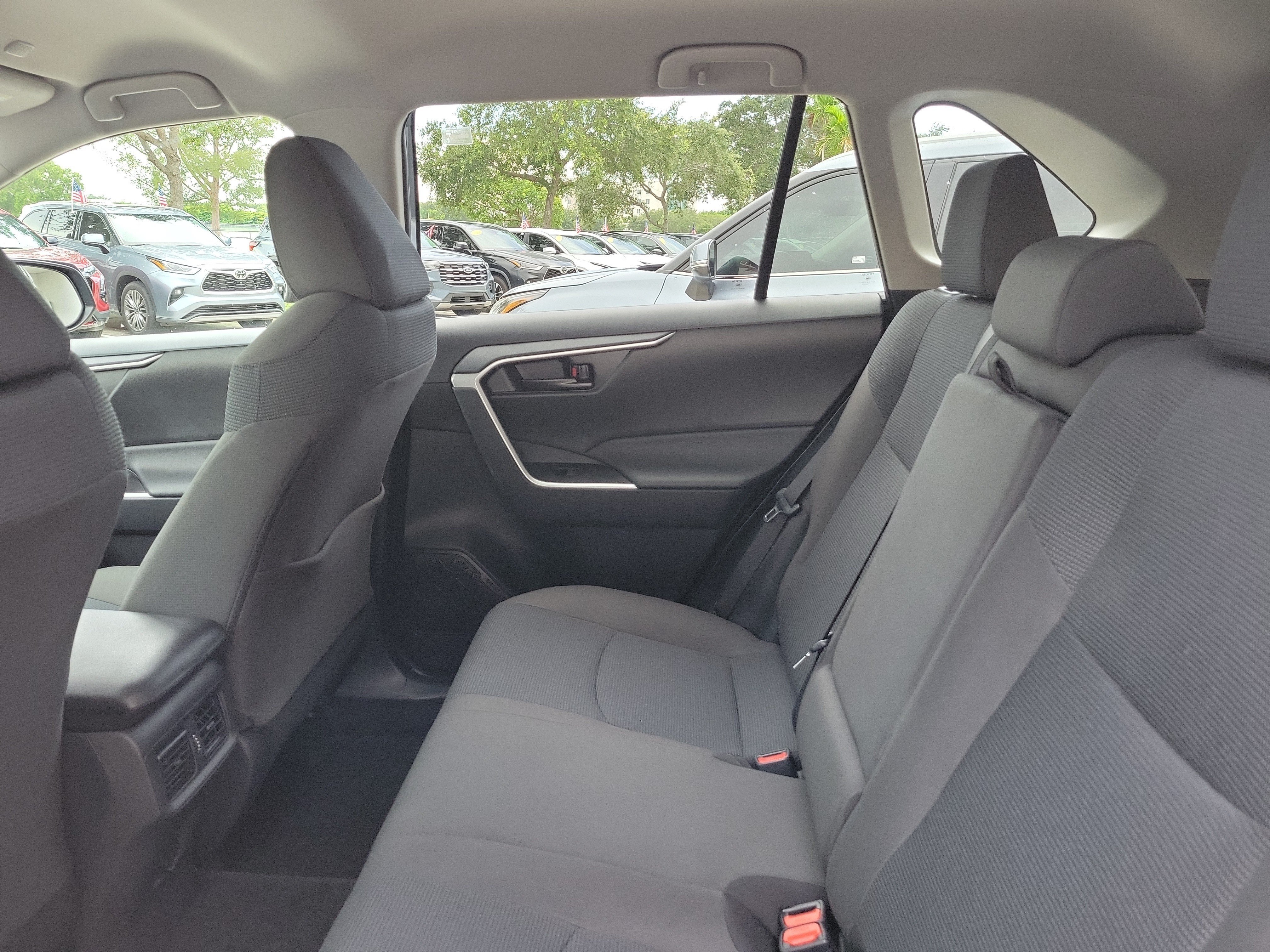 Certified 2025 Toyota RAV4 LE FWD image 14
