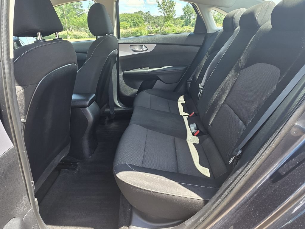 Used 2024 Kia Forte LXS FWD image 29