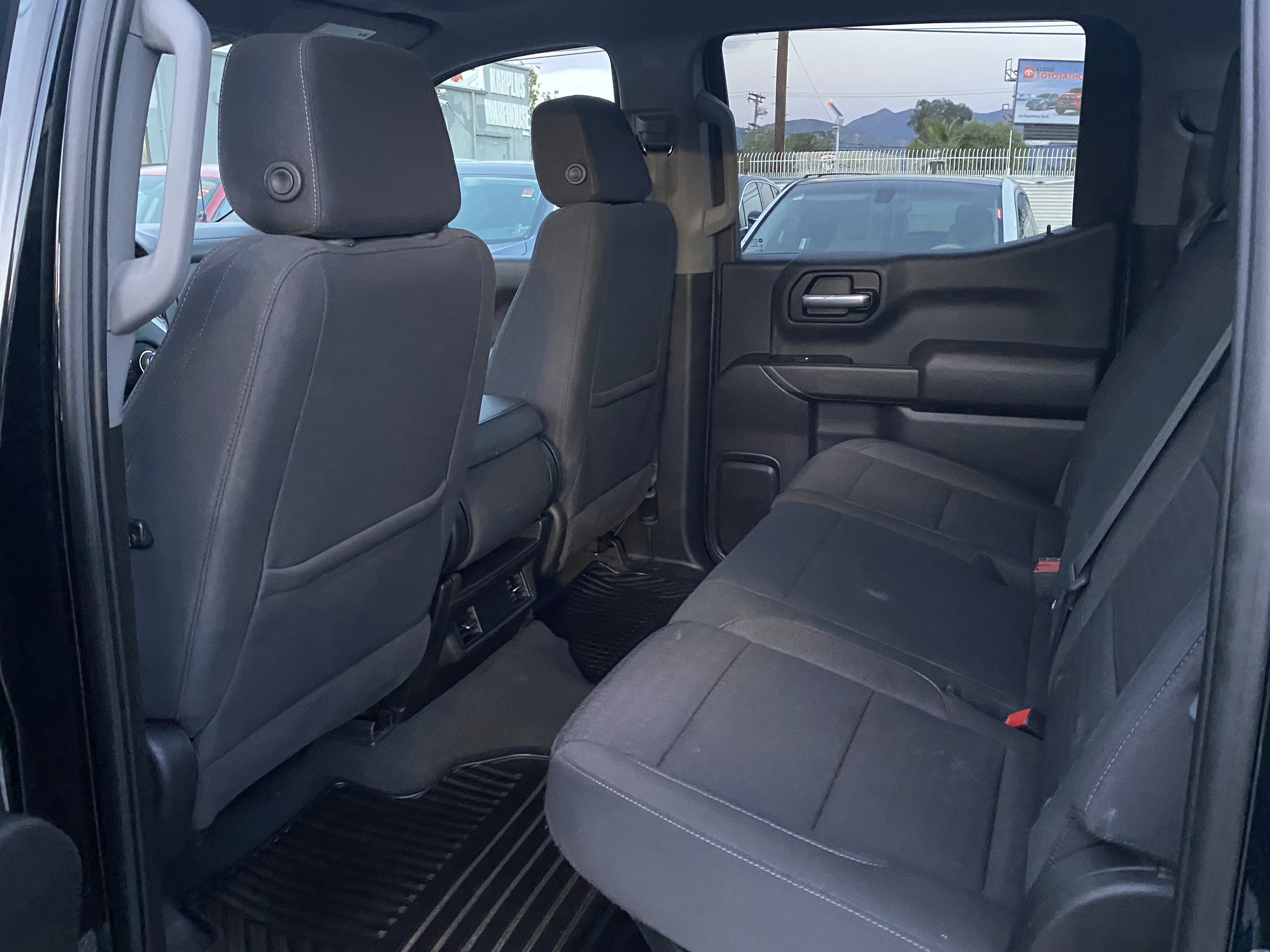 Used 2022 Chevrolet Silverado 1500 Custom image 15