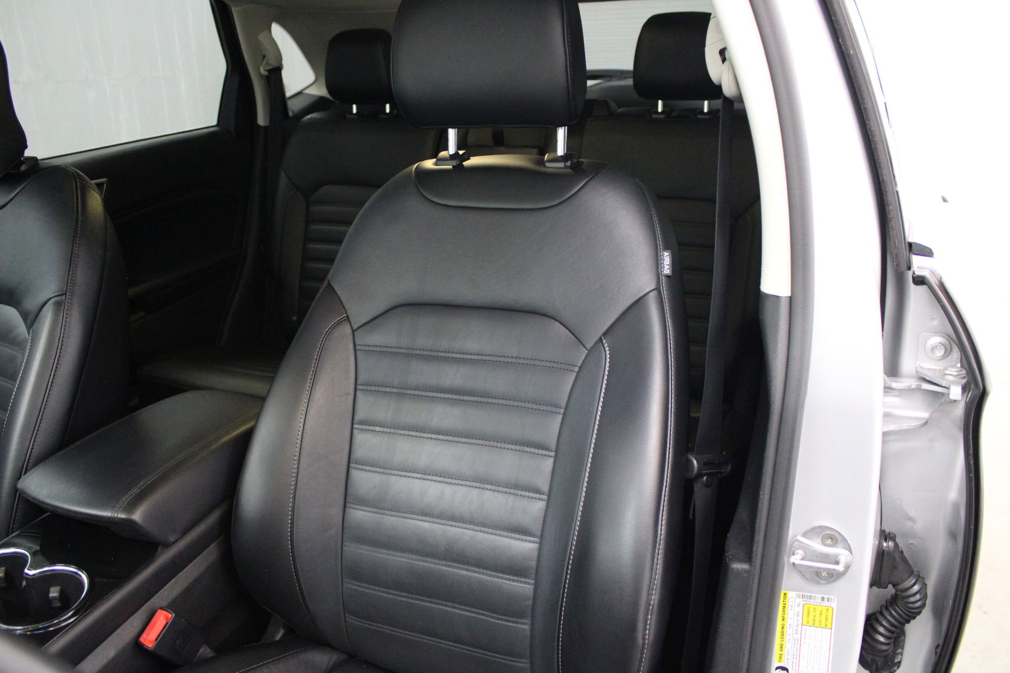 Used 2015 Ford Edge SEL w/ Equipment Group 201A AWD/4WD image 17