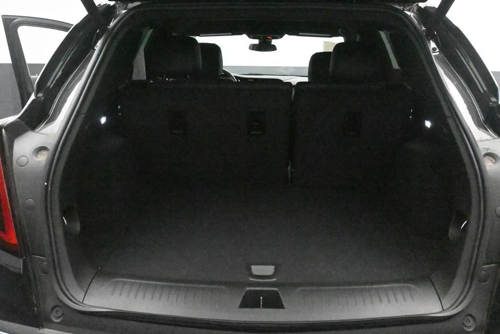 Used 2025 Cadillac XT5 Luxury AWD/4WD image 15
