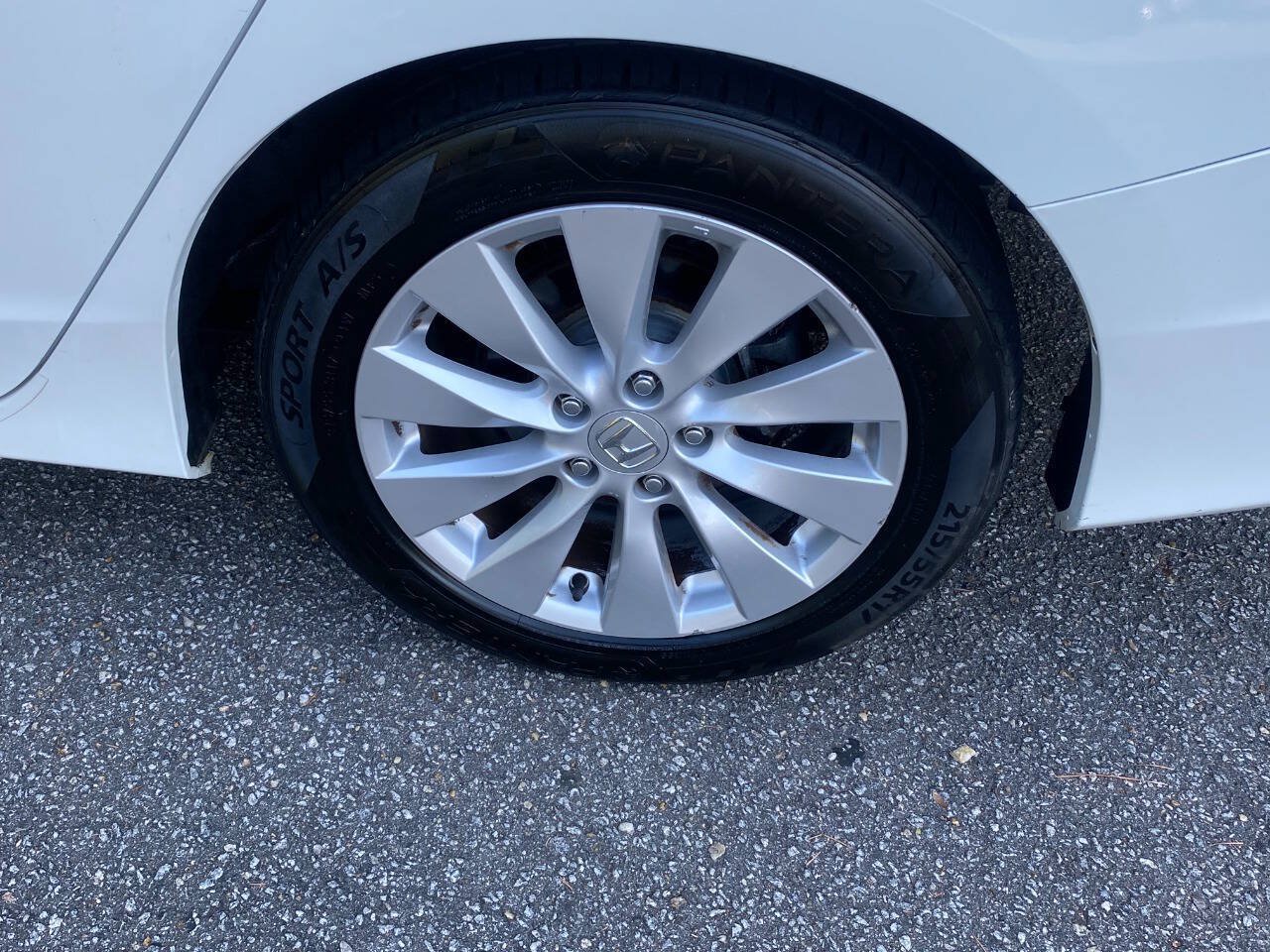 Used 2013 Honda Accord EX image 8