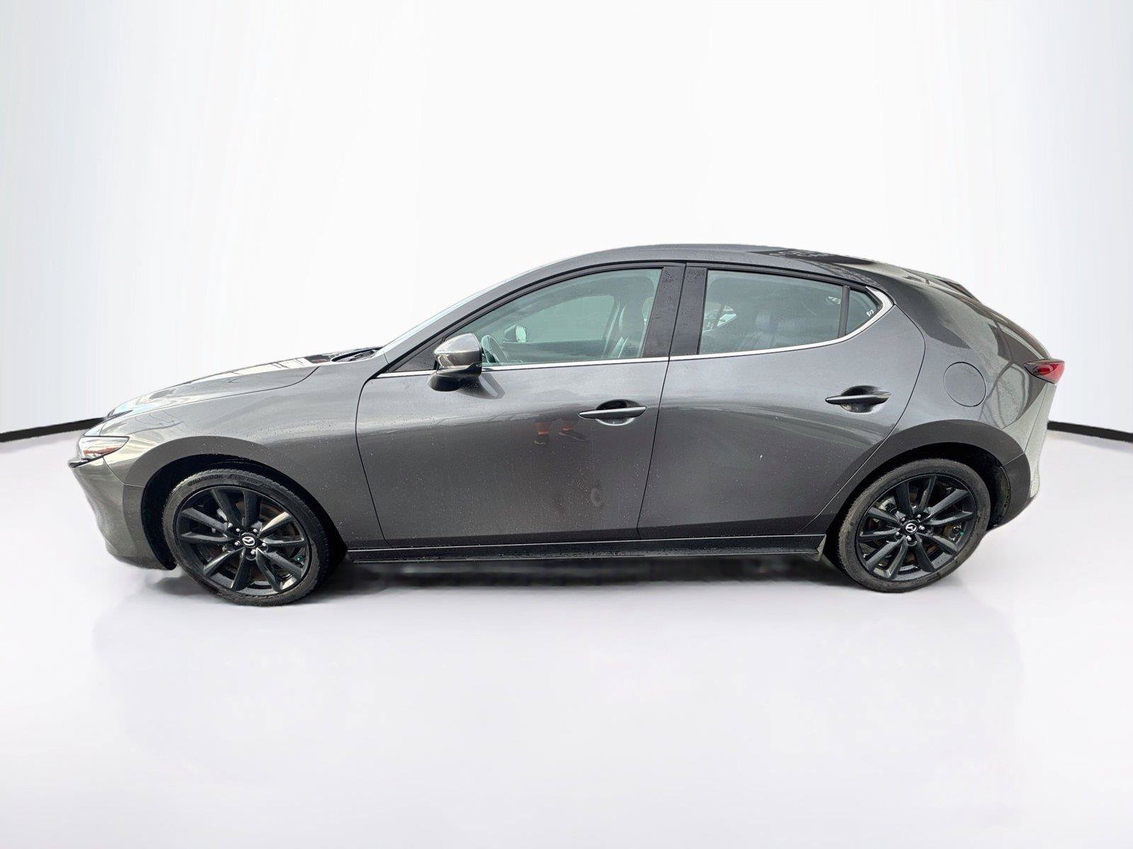 Used 2023 MAZDA MAZDA3 s AWD/4WD image 2