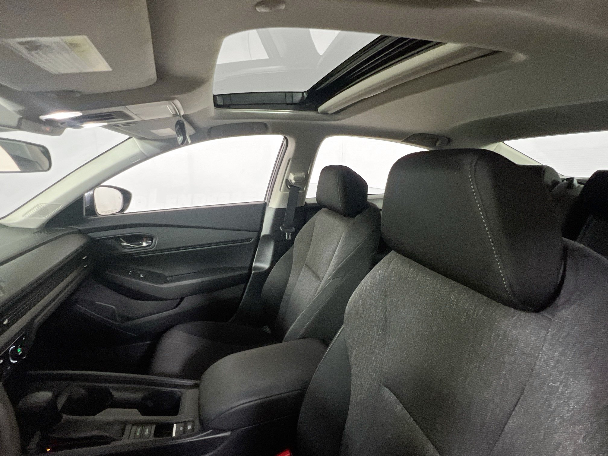 Used 2023 Honda Accord EX image 21