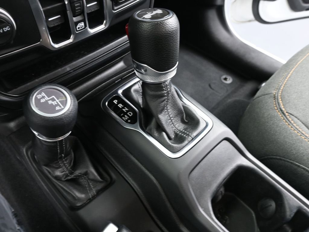 Used 2024 Jeep Wrangler Sport S image 19