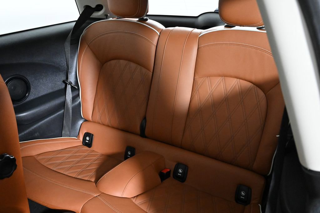 Certified 2024 MINI Cooper S image 26