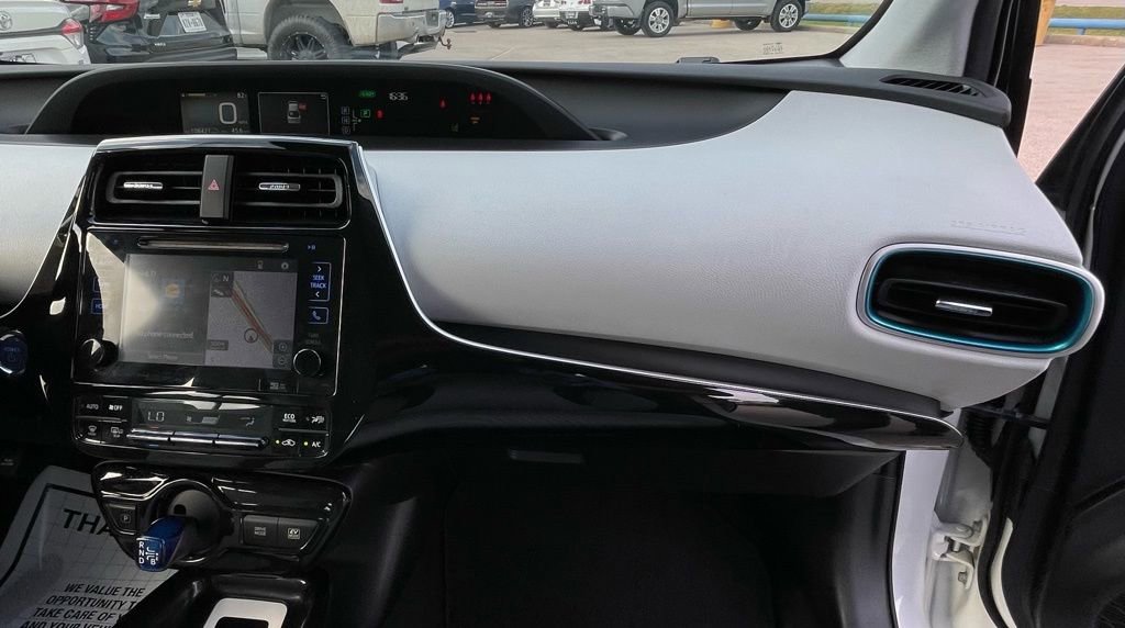 Used 2017 Toyota Prius Three w/ Carpet Mat Package image 32