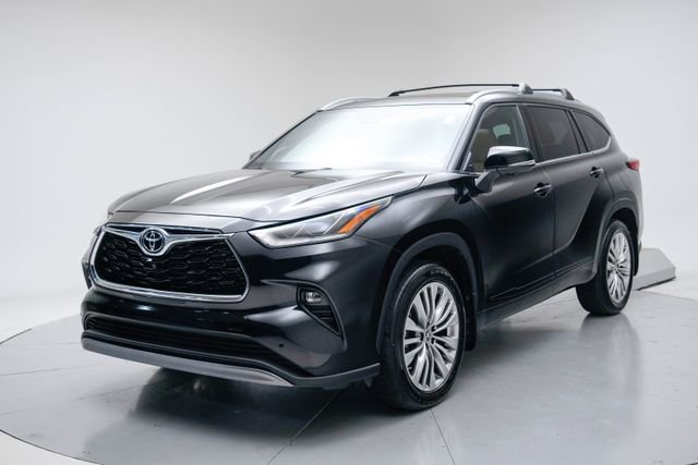 Used 2023 Toyota Highlander Platinum