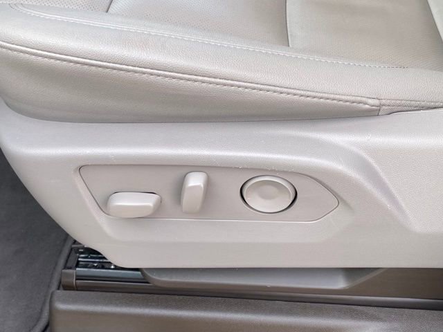 Used 2025 GMC Sierra 1500 SLT image 32