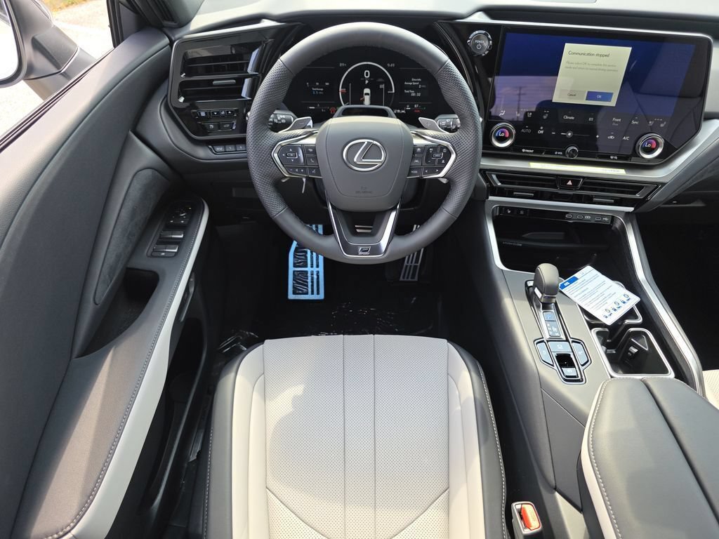 New 2026 Lexus TX 500h AWD w/ Technology Package image 18