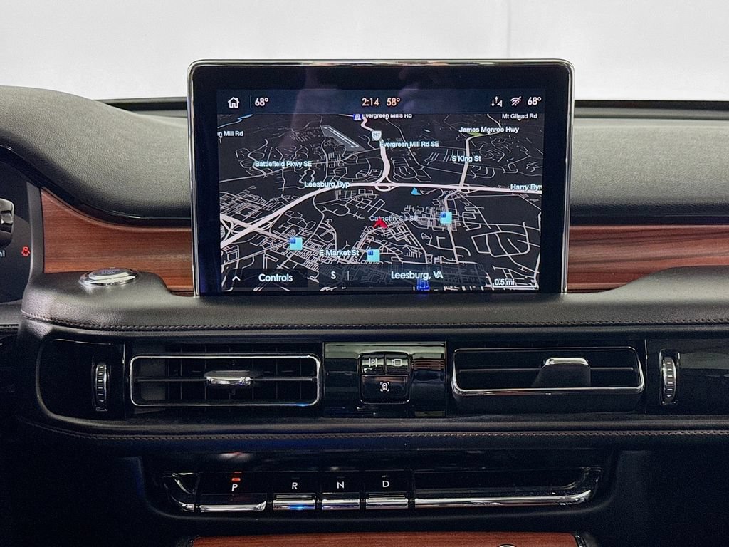 Used 2022 Lincoln Aviator Reserve AWD/4WD image 13