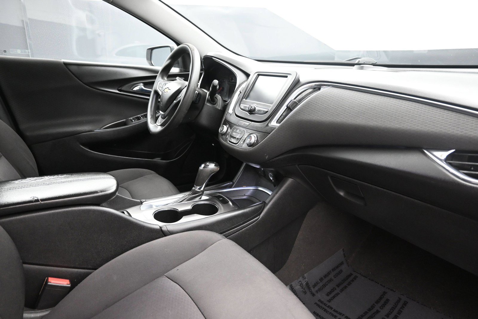 Used 2018 Chevrolet Malibu LT FWD image 25