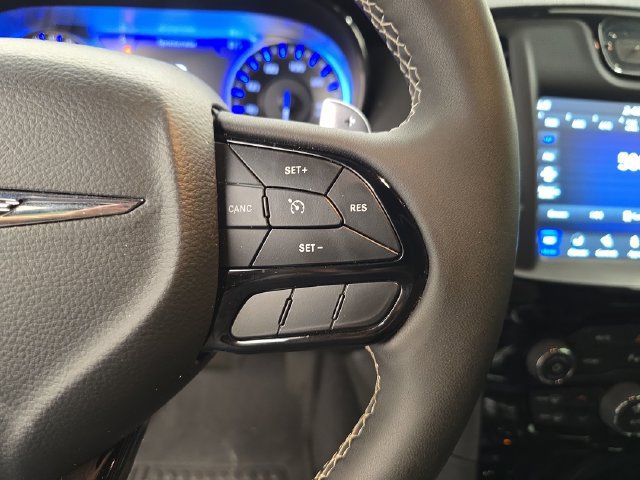 Used 2023 Chrysler 300 S w/ Comfort Group RWD image 33