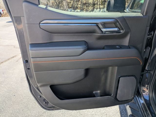 Certified 2022 GMC Sierra 1500 AT4 w/ AT4 Premium Package image 29