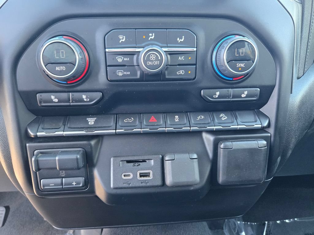 Used 2023 Chevrolet Silverado 2500 LTZ w/ Gooseneck/5TH Wheel Package AWD/4WD image 15